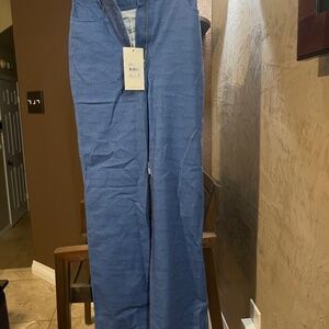 The fifth label designed in Australia ESTD 15